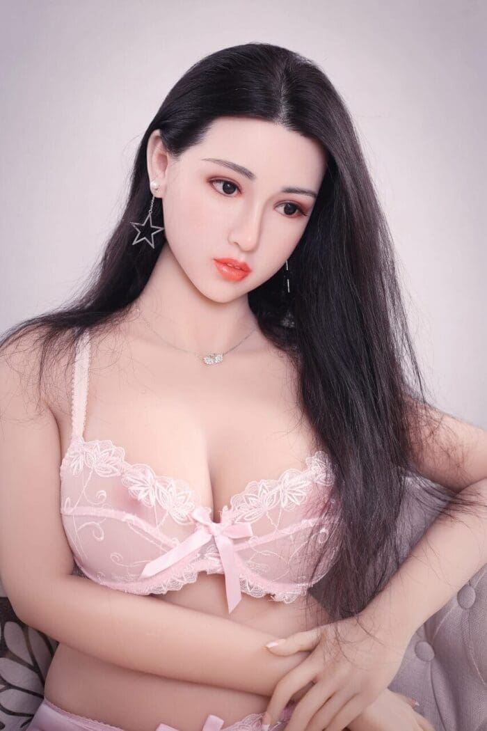 asian doll boobs