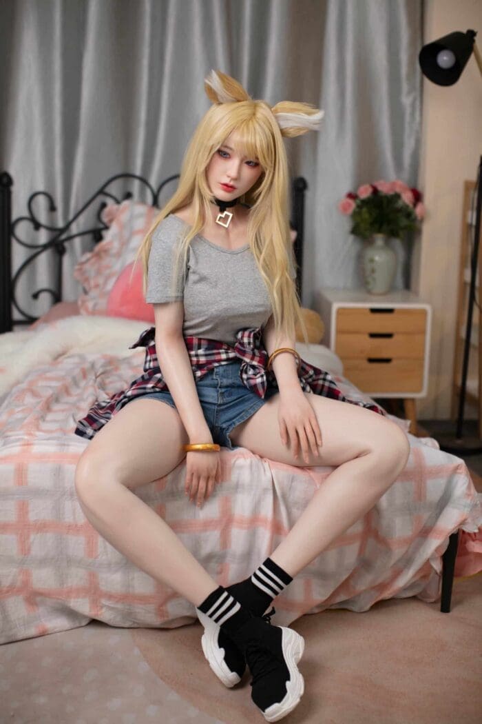 Colette – 5’7″ | 171cm Blonde Sex Doll - Image 6