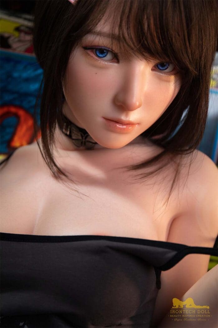 realistic japanese sex doll