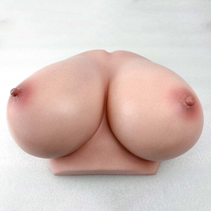 dolls with nipples