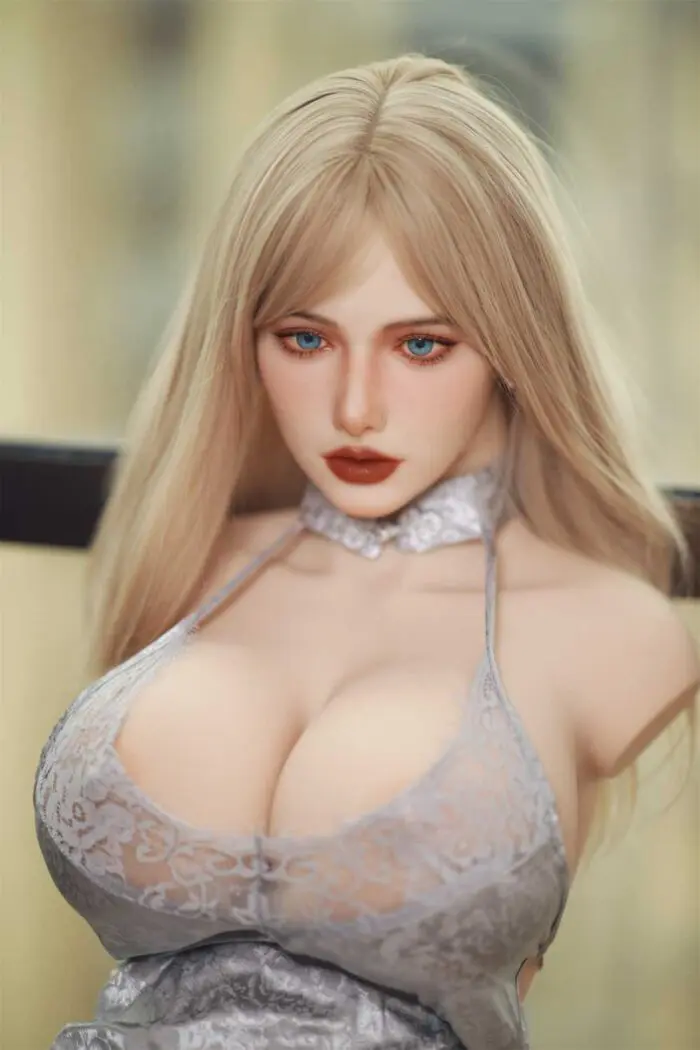 Karly – 2’8″ | 85cm Torso Sex Doll - Image 13