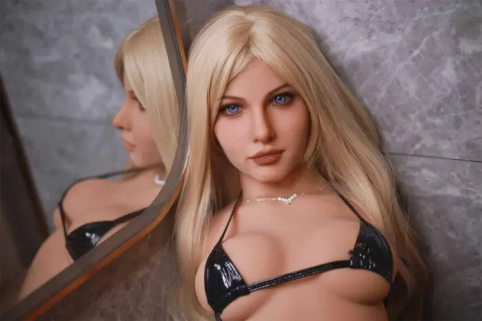 Elena – 2’6″ | 80cm Torso Sex Doll - Image 13