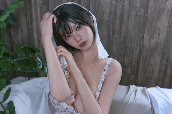 Mabel – 4’9″ | 150cm Sex Doll - Image 9