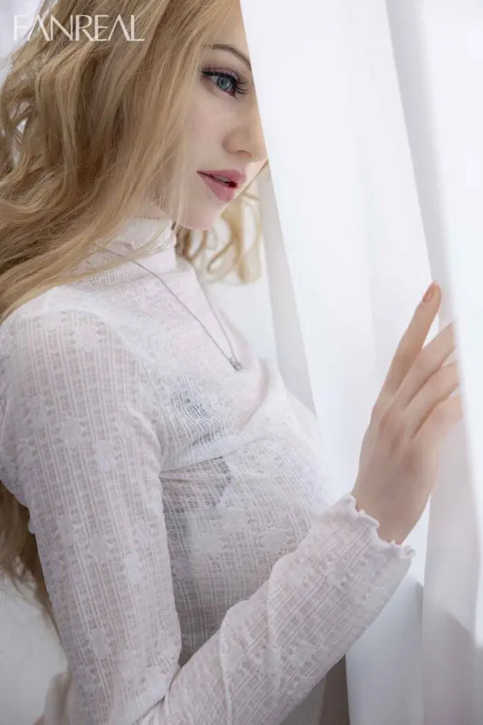 Vanessa – 5’6″ | 168cm Sex doll - Image 7