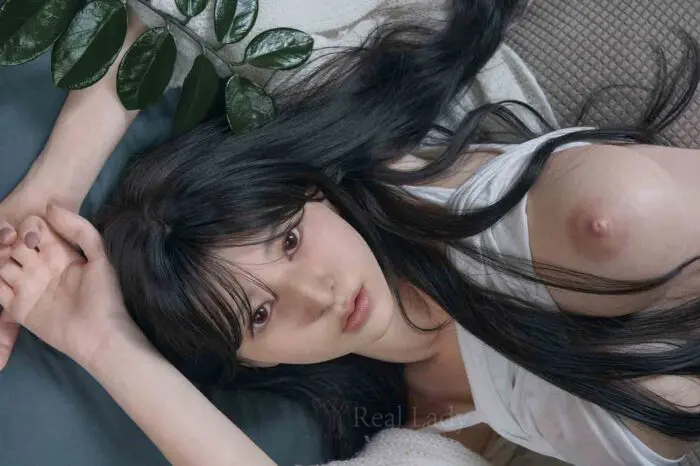 Naya – 4’9″ | 150cm Sex Doll - Image 19