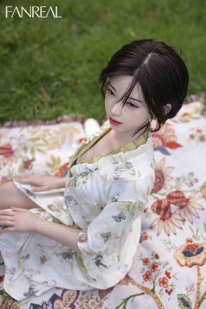 Molly – 5’0” | 153cm Sex Doll - Image 6