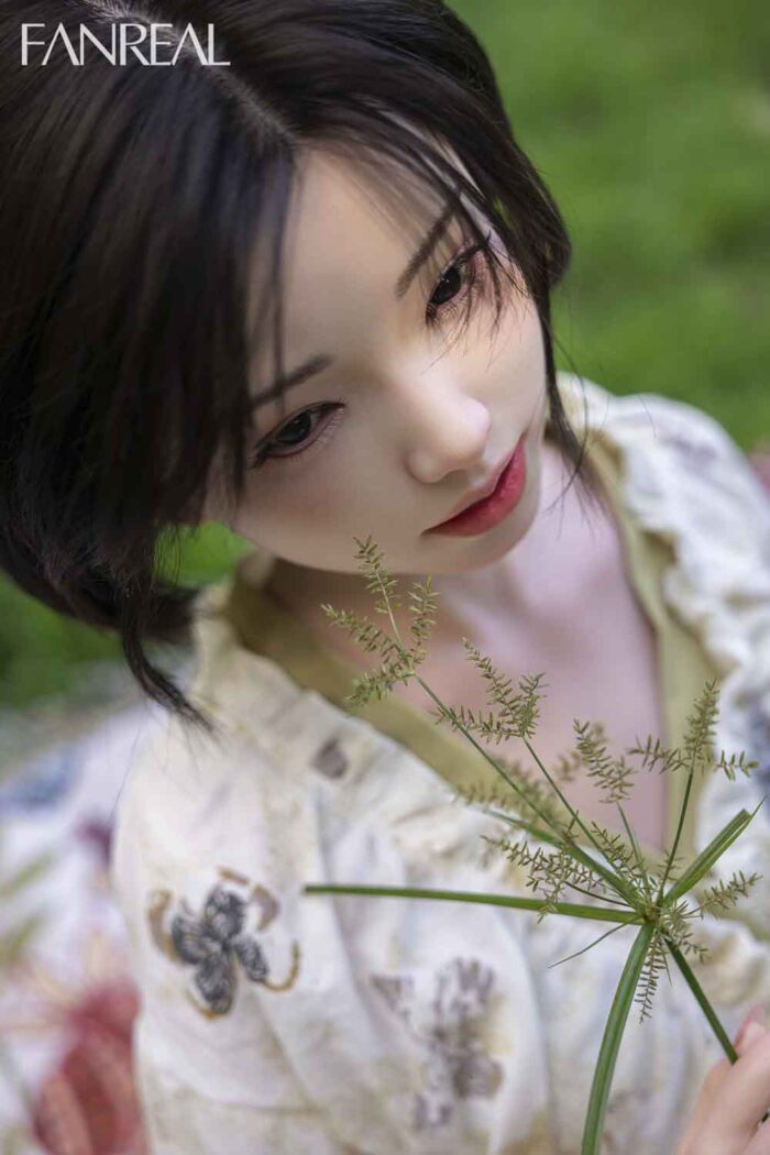 Molly – 5’0” | 153cm Sex Doll - Image 7
