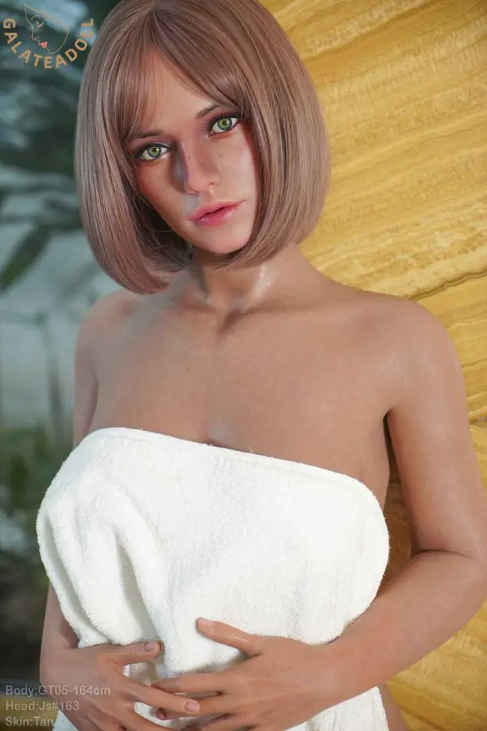 Aminah – 5’4″ | 164cm Sex Doll - Image 2