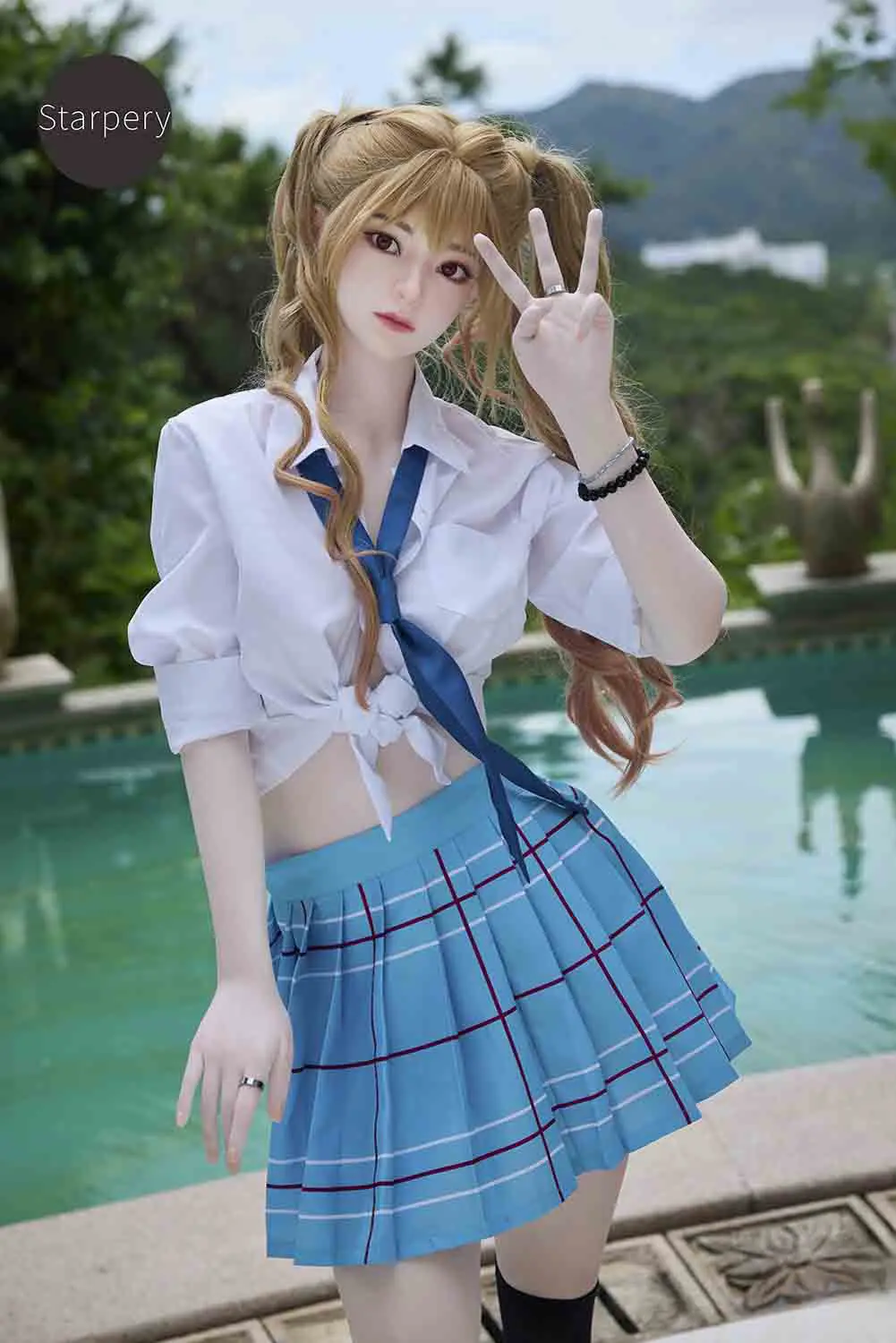 इभा – ५'६″ | १७० सेमी सेक्स डल - छवि २