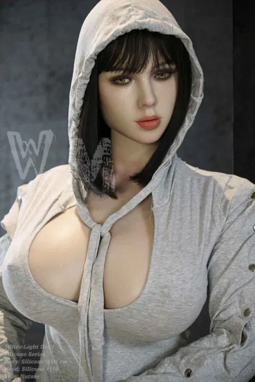dominique thick sex doll